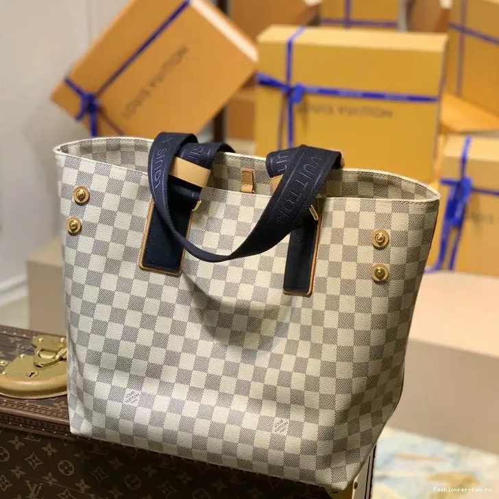 Fashionreps Bag 2112DJ0037 LV 0525